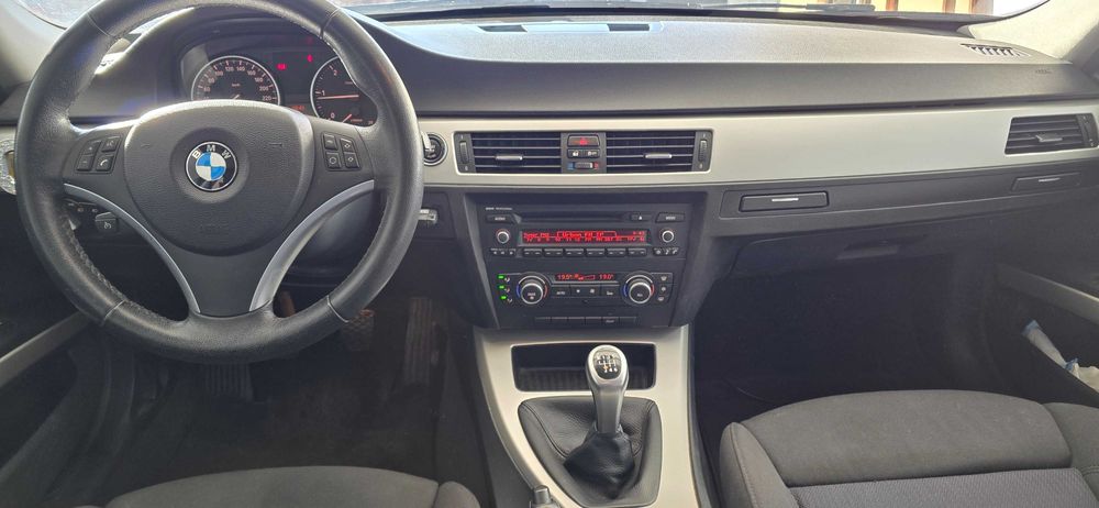 BMW 320D - 222020 km