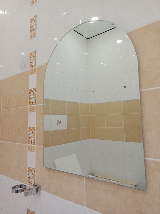 Срочно! Продам  зеркало шикарное 5тыс