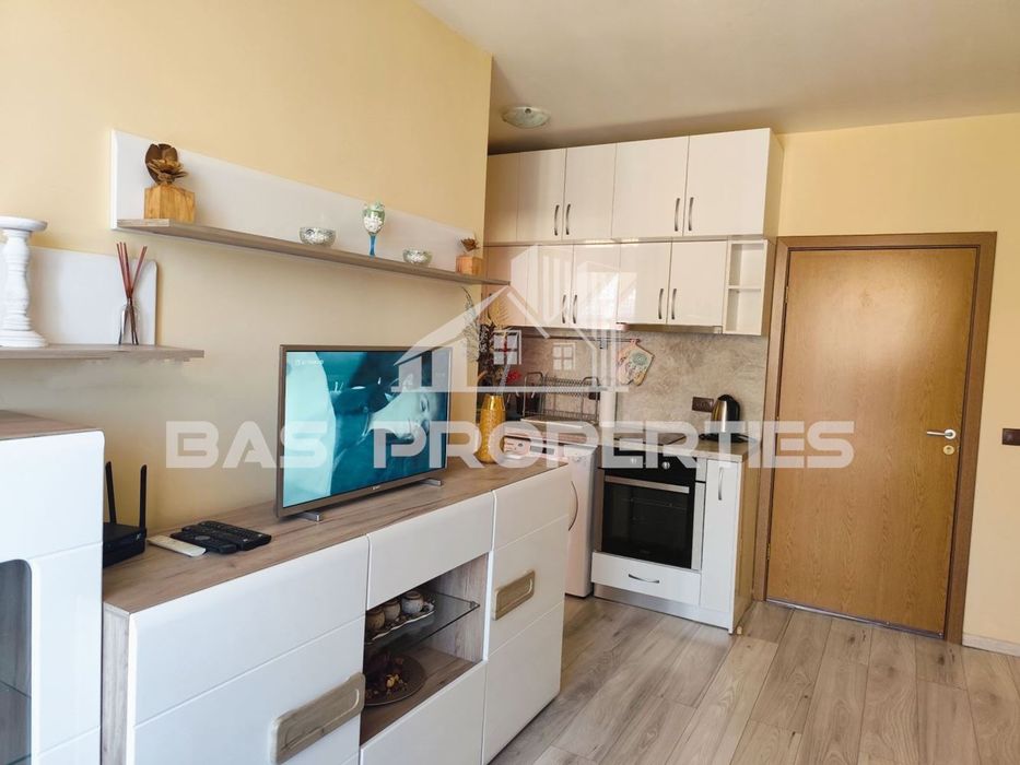 Продава се Двустаен апартамент в с. Нови хан, Област София-област - 50 кв.м за 1112 €/кв.м - Снимка #1