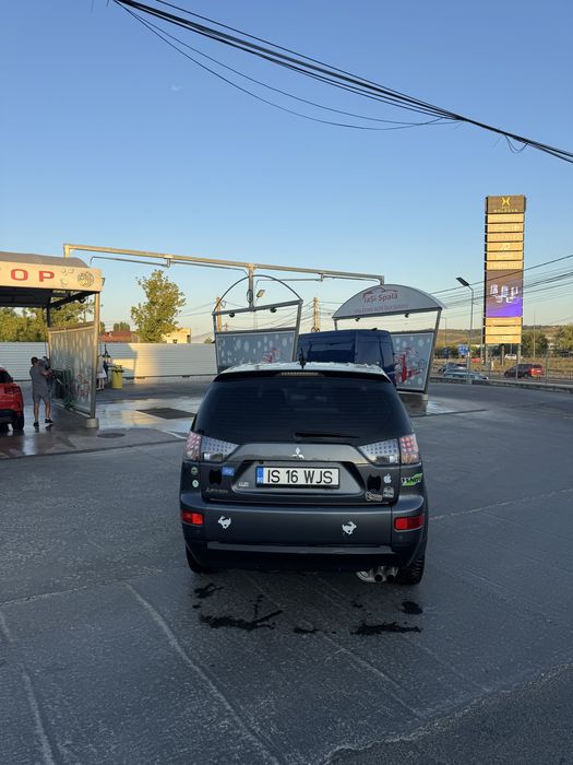 Mitsubishi outlander 2008 4x4 2.0