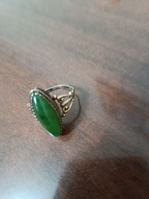 Продам кольцо серебро