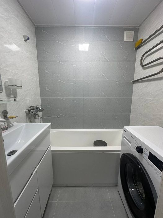 Арена 1/2/4 Ахмад-Югнаки Мирзо-Улугбекский р-он