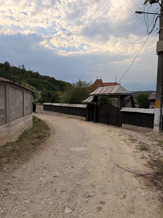 Teren de vanzare