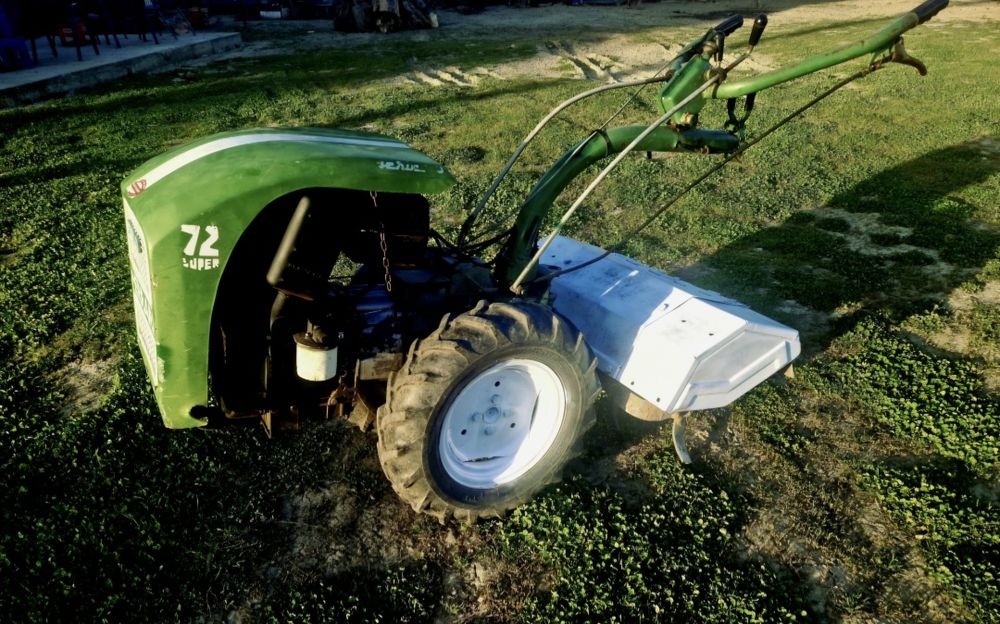 Vând motocultor ferrari 14cp diesel pornire la sfoară