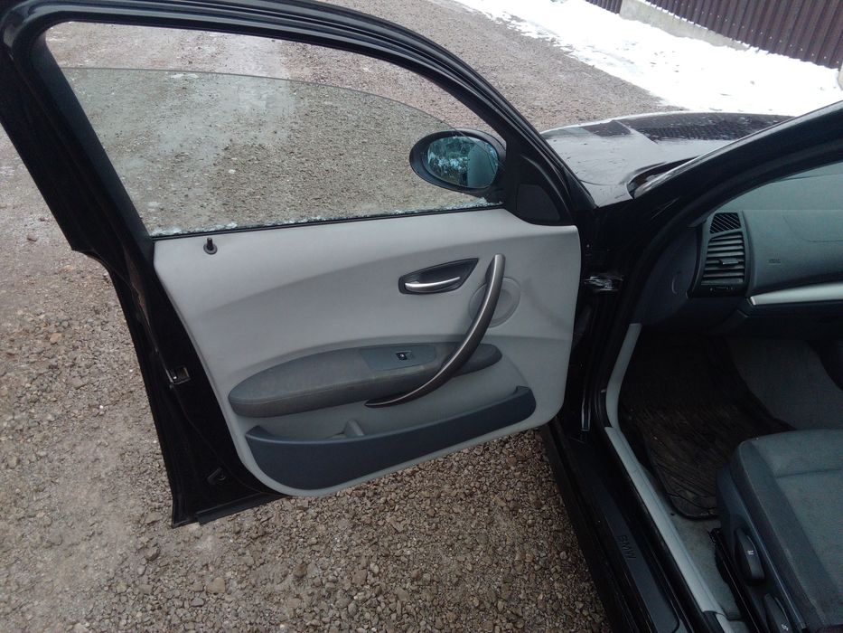BMW e87 120 163k на части