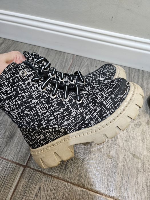 Продам сапоги Tiflani для девочки!