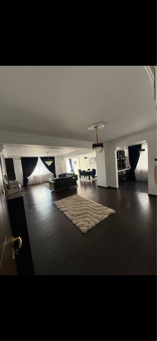 Apartament de inchiriat