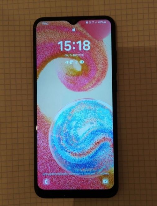 Samsung  A04E,  128гб хорошее состояние