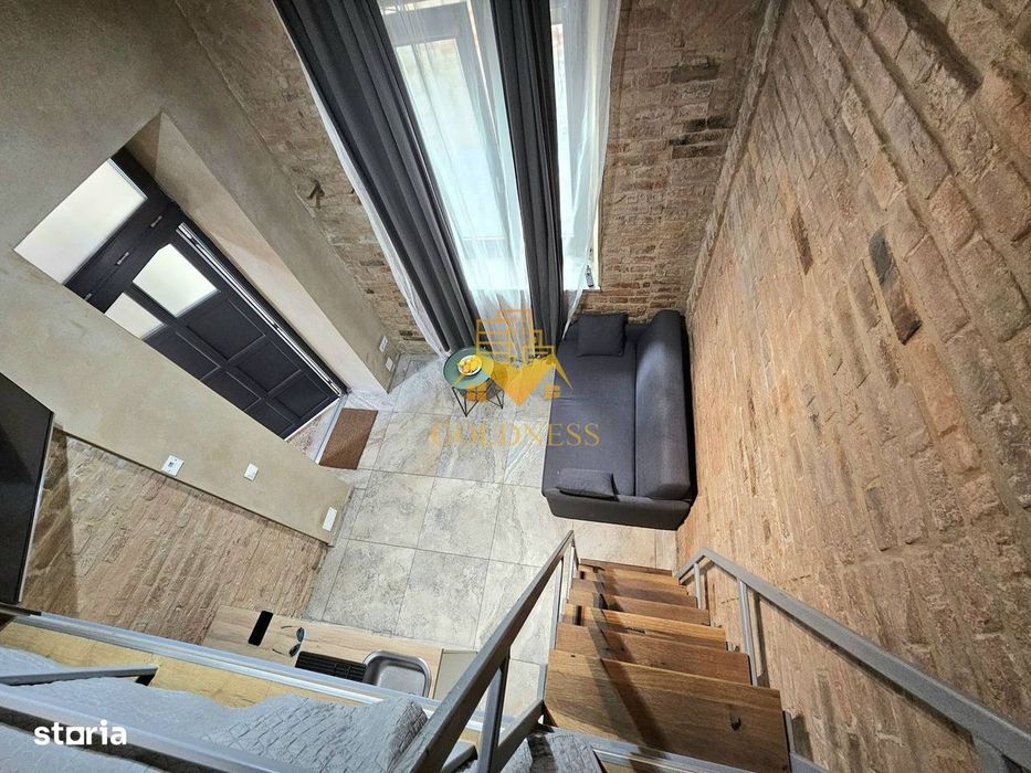 Studio tip loft, UltraCentral, Piața Muzeului, Piața Mihai Viteazul