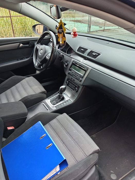 VOLKSWAGEN Passat 2011 — imagine 4