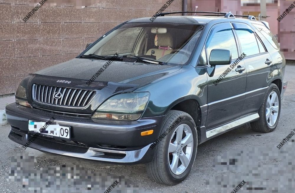 Lexus RX300 Накладки на бампера.