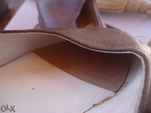 войнишки чехли от естествена кожа