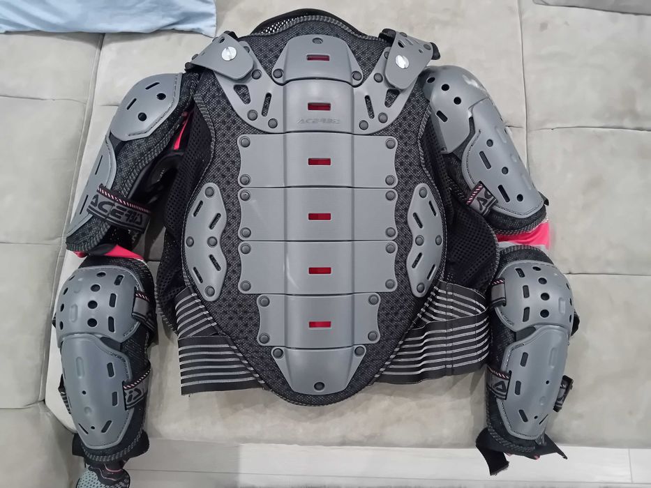 Ризница Acerbis Koerta 2.0