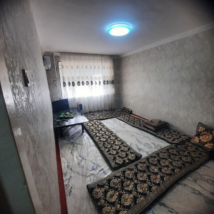 Uy sotiladi shahar markazida