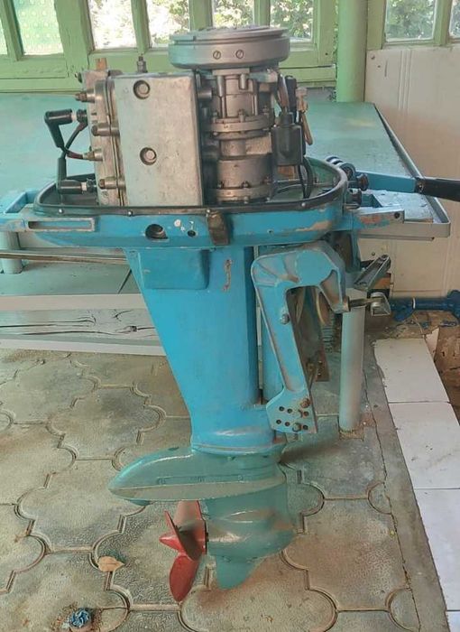 Лодочный мотор Вихрь