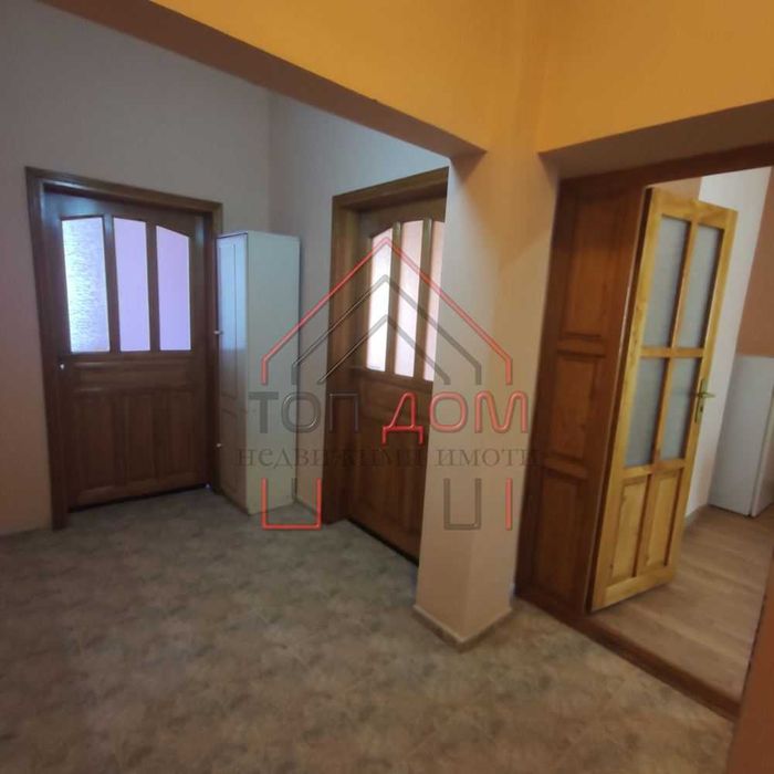 Продава се Тристаен апартамент в Варна, Център - 92 кв.м за 2490 €/кв.м - Снимка #7