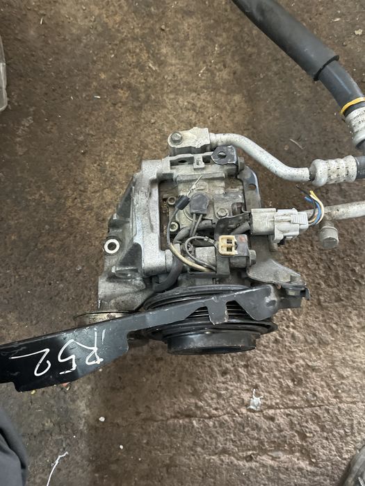 Компрессор кондиционера суббару