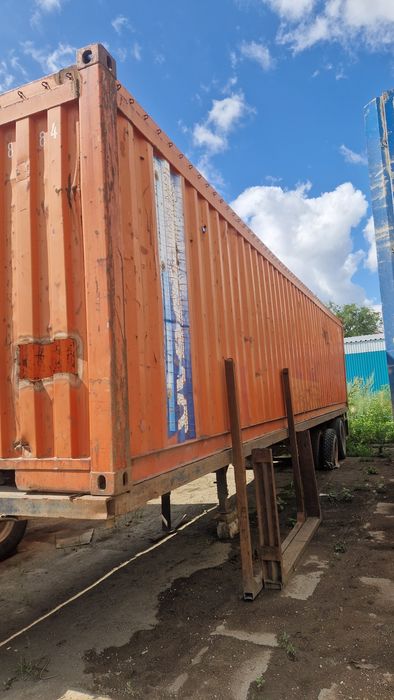 Полуприцеп контейнер