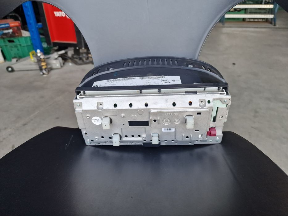 Ecran display navigatie mare cic bmw e90 e91 e92 e93