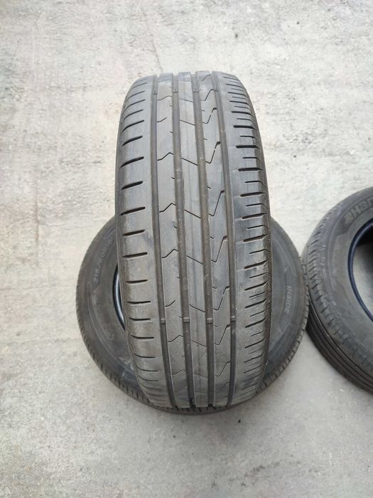 2 бр. 215/60/16 летни гуми HANKOOK