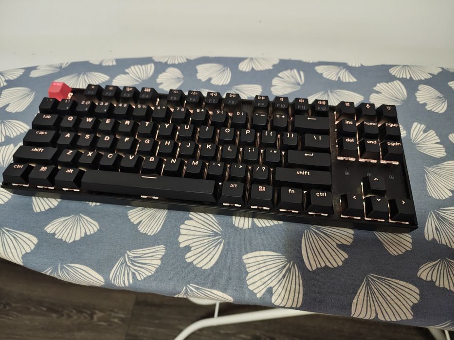 Tastatura mecanică Keycron K8