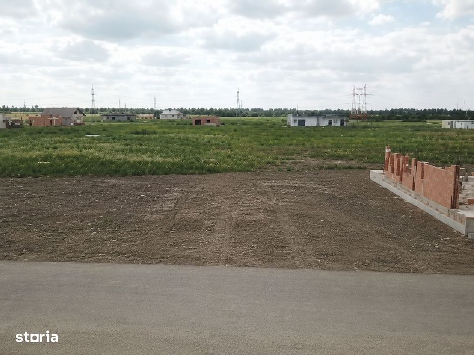 Teren Via Carmina 460 mp cu utilități