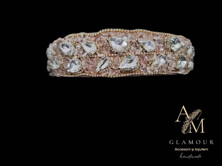 Realizez accesorii Handmade pe comandă.