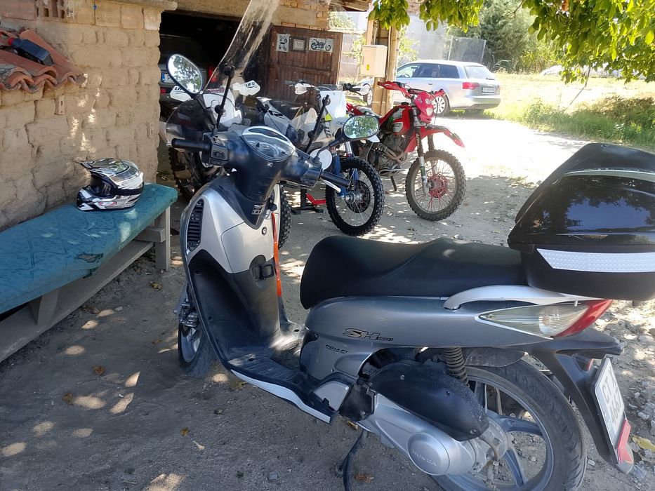 Скутер Honda 150