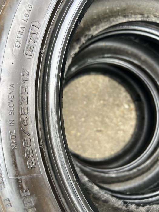 Anvelopă vara 235 45 17 Fulda