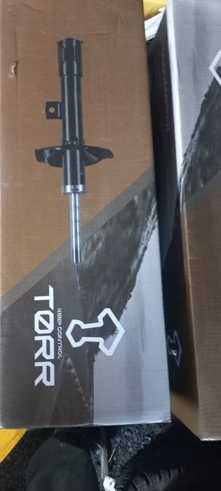 Передние амортизаторы