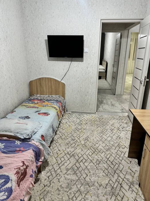 Srochno 3 xonalik gorniy institut oldida uy jihozlari bilan sotiladi