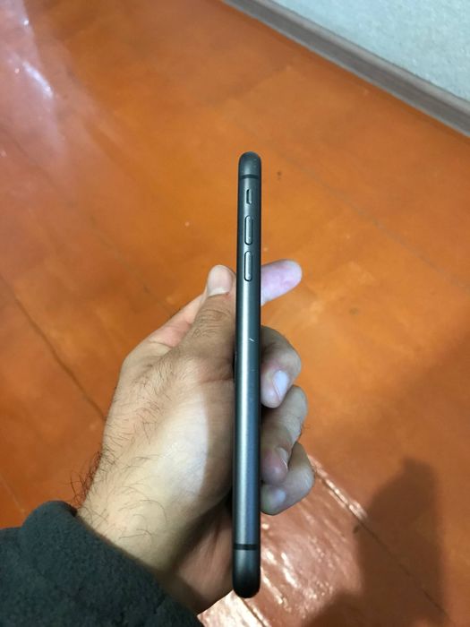 Iphone 11, Айфон 11 в хорошем состоянии