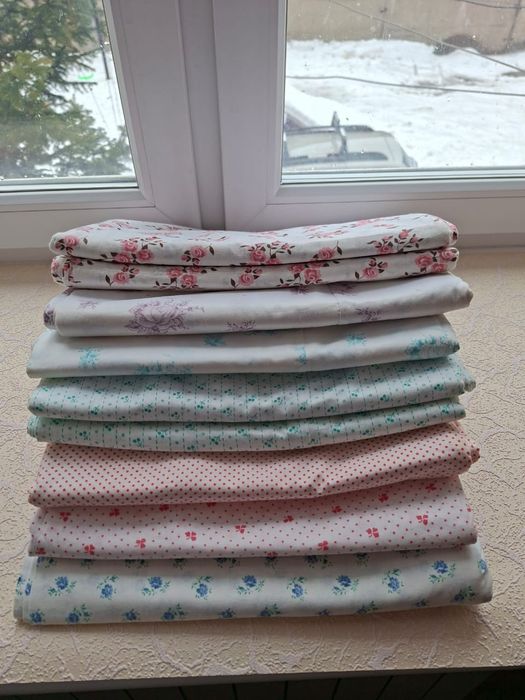 Продам одеяло теплые и советские новые пододеяльники