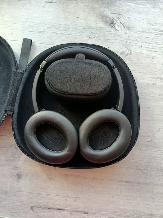 Чехол для наушников