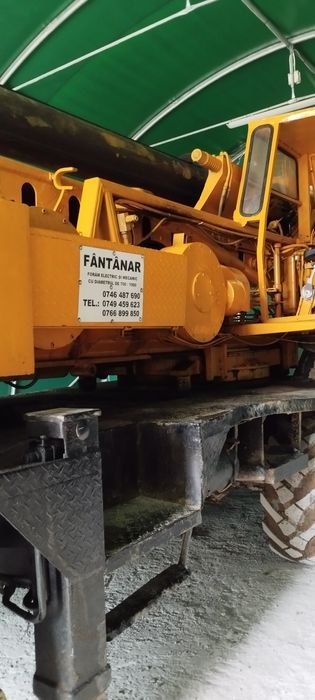 Fantanar,execut fântâni mecanizat