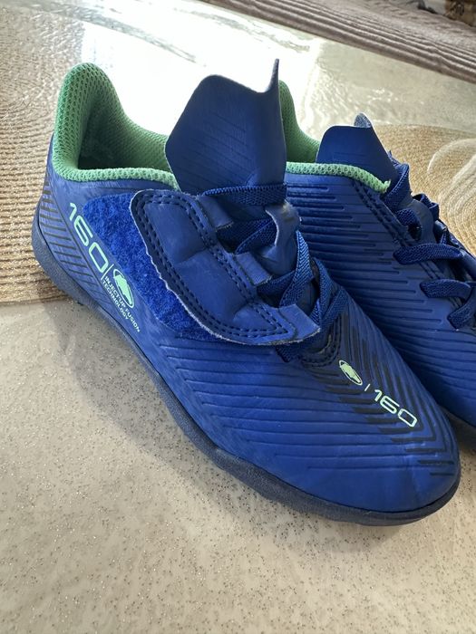 Обувки за футбол 2 чифта