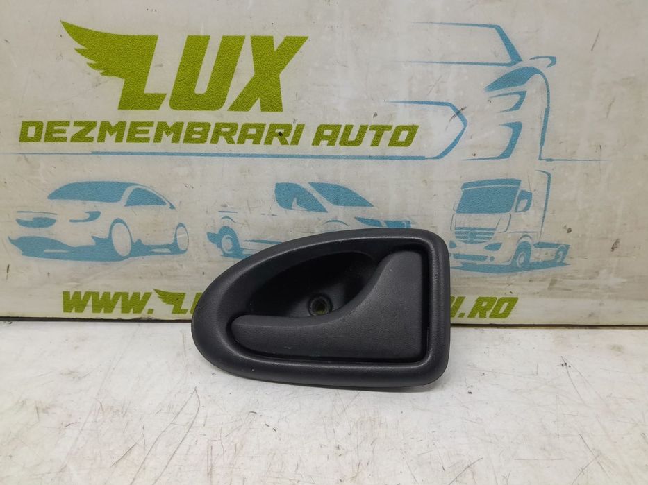 Maner interior 7700830079 Dacia Logan 1 [2004 - 2008] MCV 1.4 mpi k7j