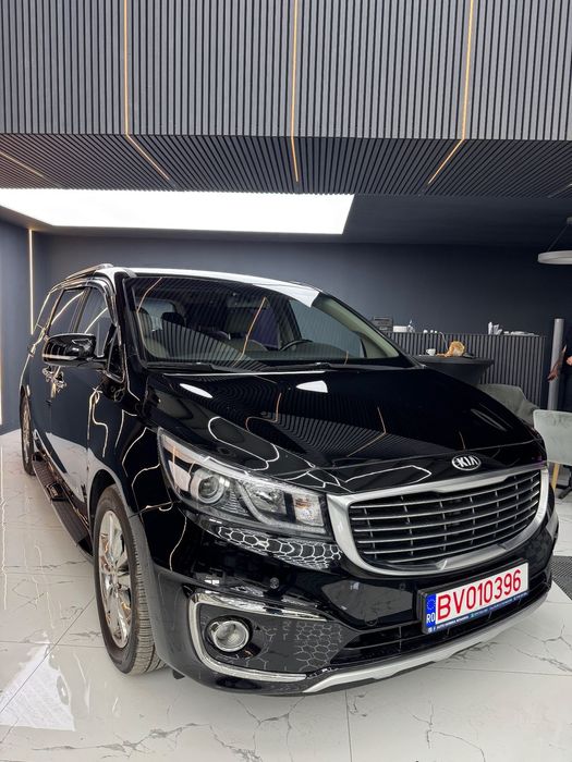 Kia Carnival Kia Carnival 2.2 DIESEL 202 cp 9 locuri