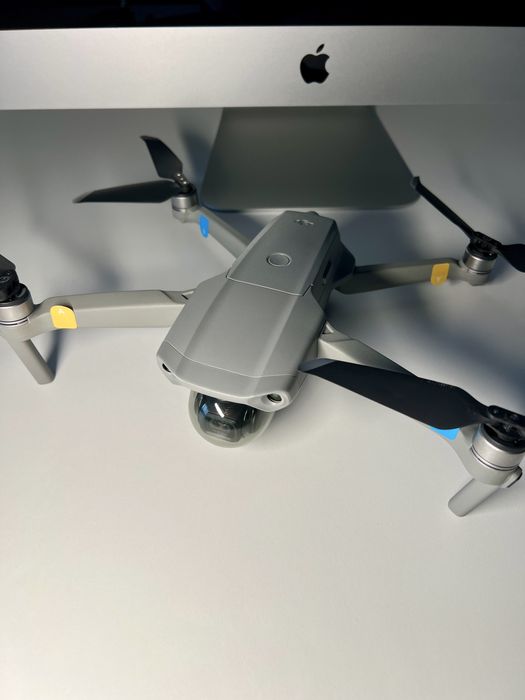 Drona DJI Mavic AIR 2 Fly More Combo