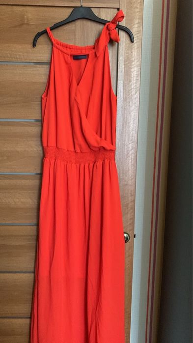 Платья вечернее