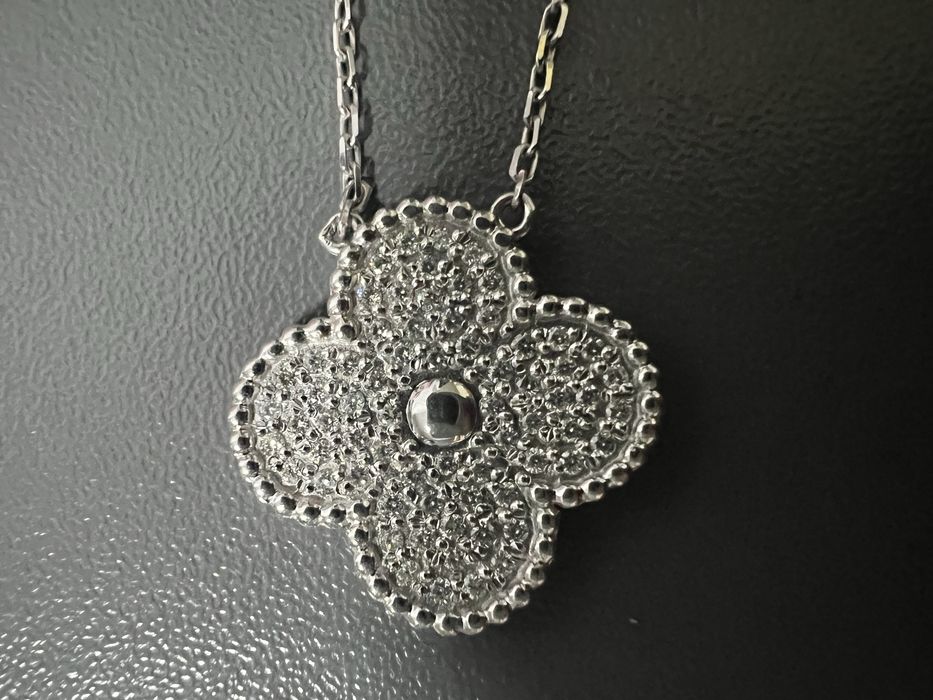Van Cleef Колье с бриллиантами
