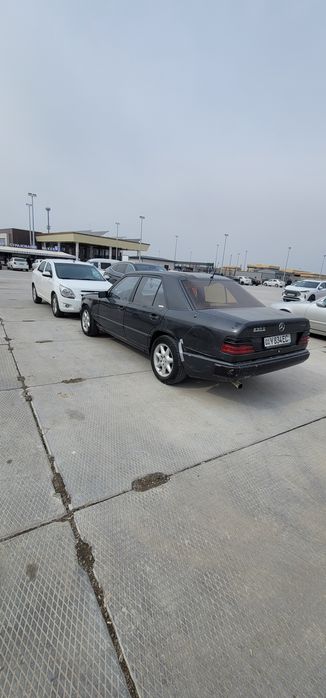 Срочна срочна мерседес