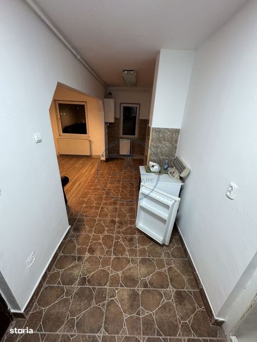 Apartament 3 camere, semidecomandat, 63,35 mp, BECLEAN — fotografia 3