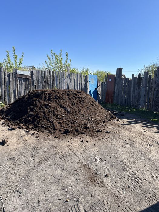 Доставка перегноя