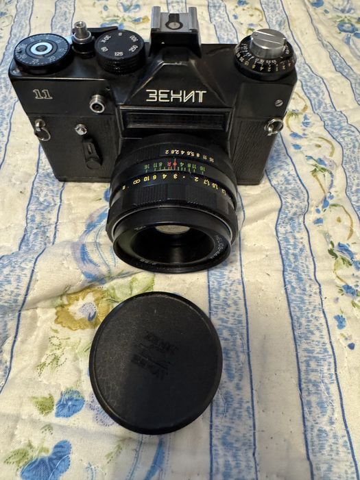 Zenit 11 aparat foto cu film