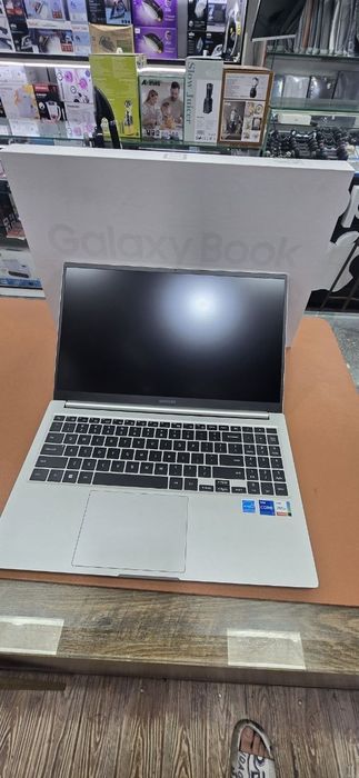 Samsung Galaxy Book 4 б/у