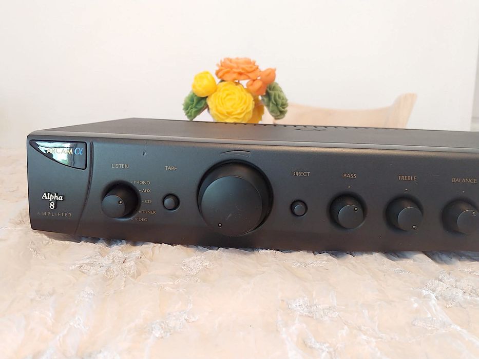 Arcam Alpha 8 amplificator integrat Roksan Cambridge Mission Rega Cyrus Naim Audiolab Sugden Marantz NAD Harman Sony