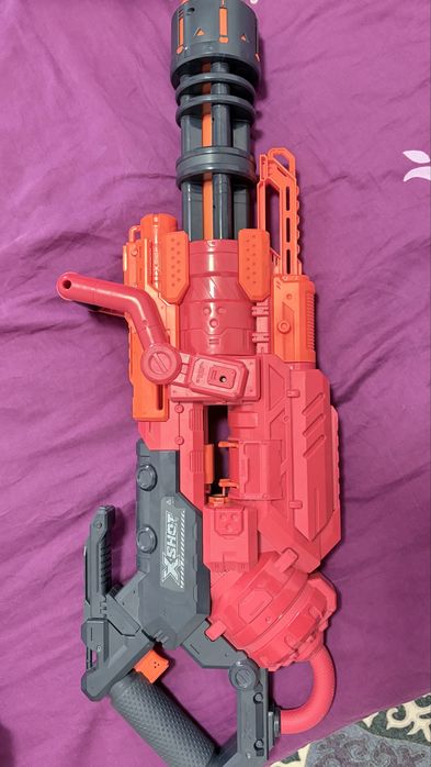 Продам игрушки xbot