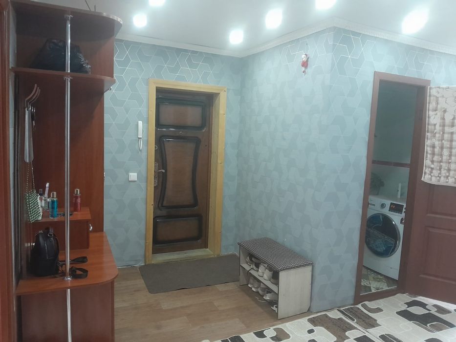 Продам трёхкомнатную квартиру