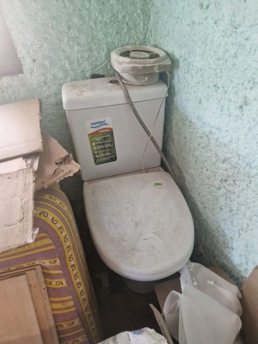 Продам б/у унитаз
